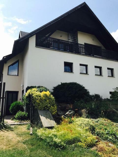 Runch Smilovice Villa Chotilsko ภายนอก รูปภาพ